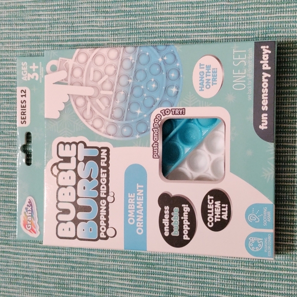 Glitter POP IT☃️FIDGET🎅 ORNAMENTS ⛄ HANGS ON THE🎄 - Picture 3 of 6